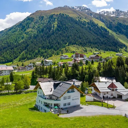 Alpenkoenig - Inklusive Sommercard Apartman Galtür