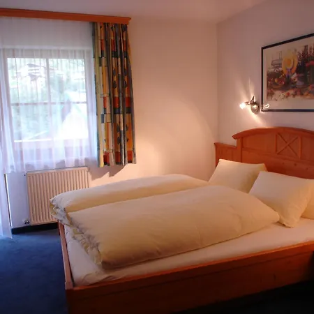 Alpenkoenig - Inklusive Sommercard גלטור