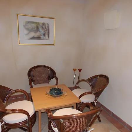 Apart Alpenkonig Гальтюр